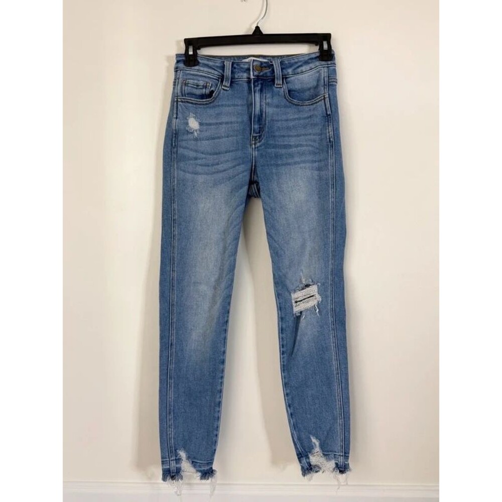 Kancan Signature Women’s Size 25 Distressed Skinny Jeans Light Wash Raw Hem